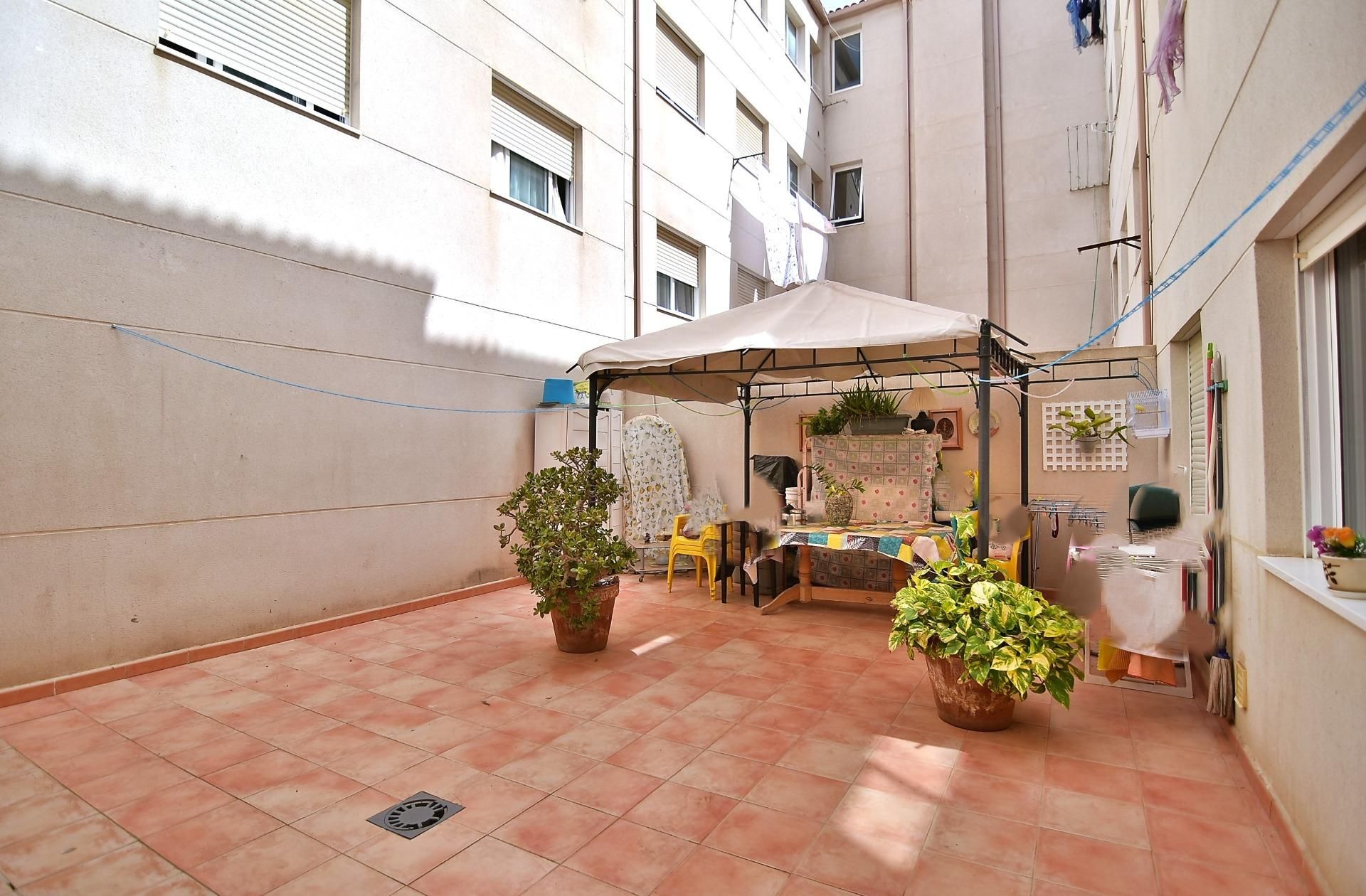 Planta baixa en venda a Calle ARTEMI SEMIDAN, Vecindario - El Doctoral - Cruce de Sardina