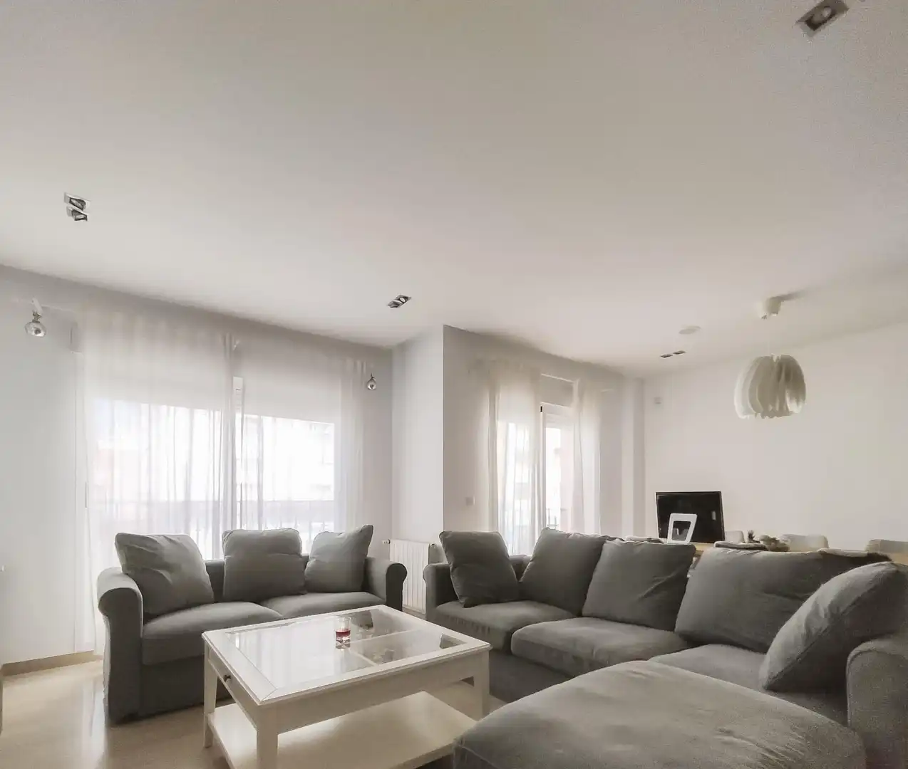 Casa adosada en venta en Alquenència - Venècia