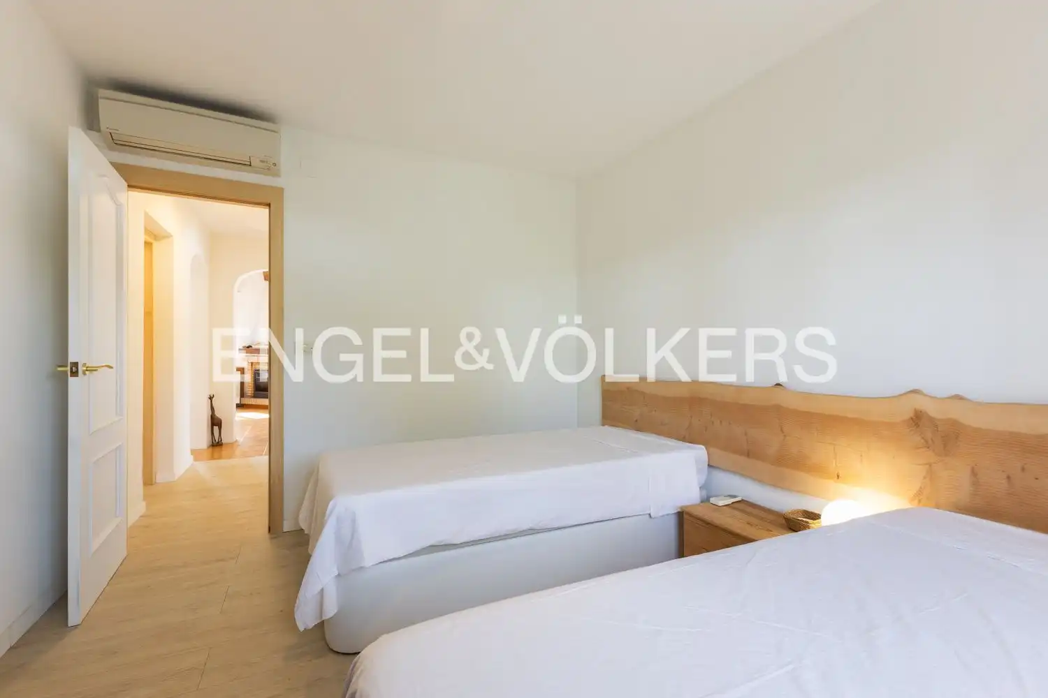 Houses for sale in Las Rotas / Les Rotes