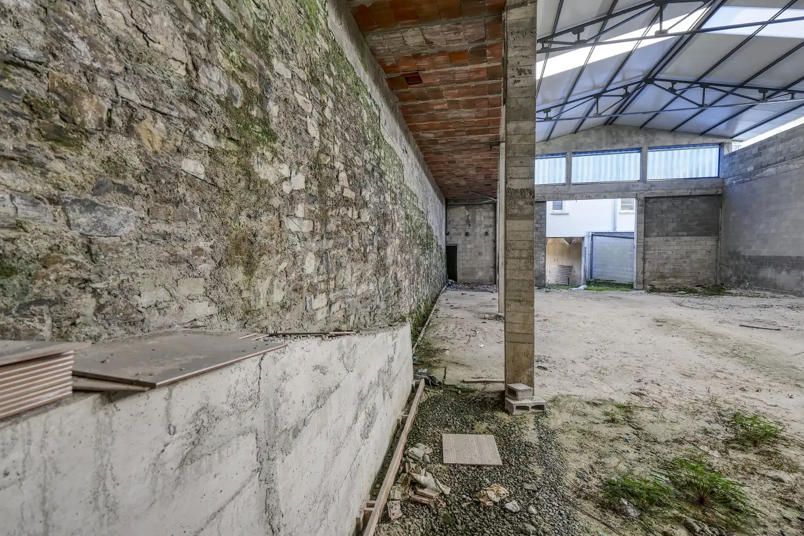 Exterior view of Industrial buildings for sale in Miño