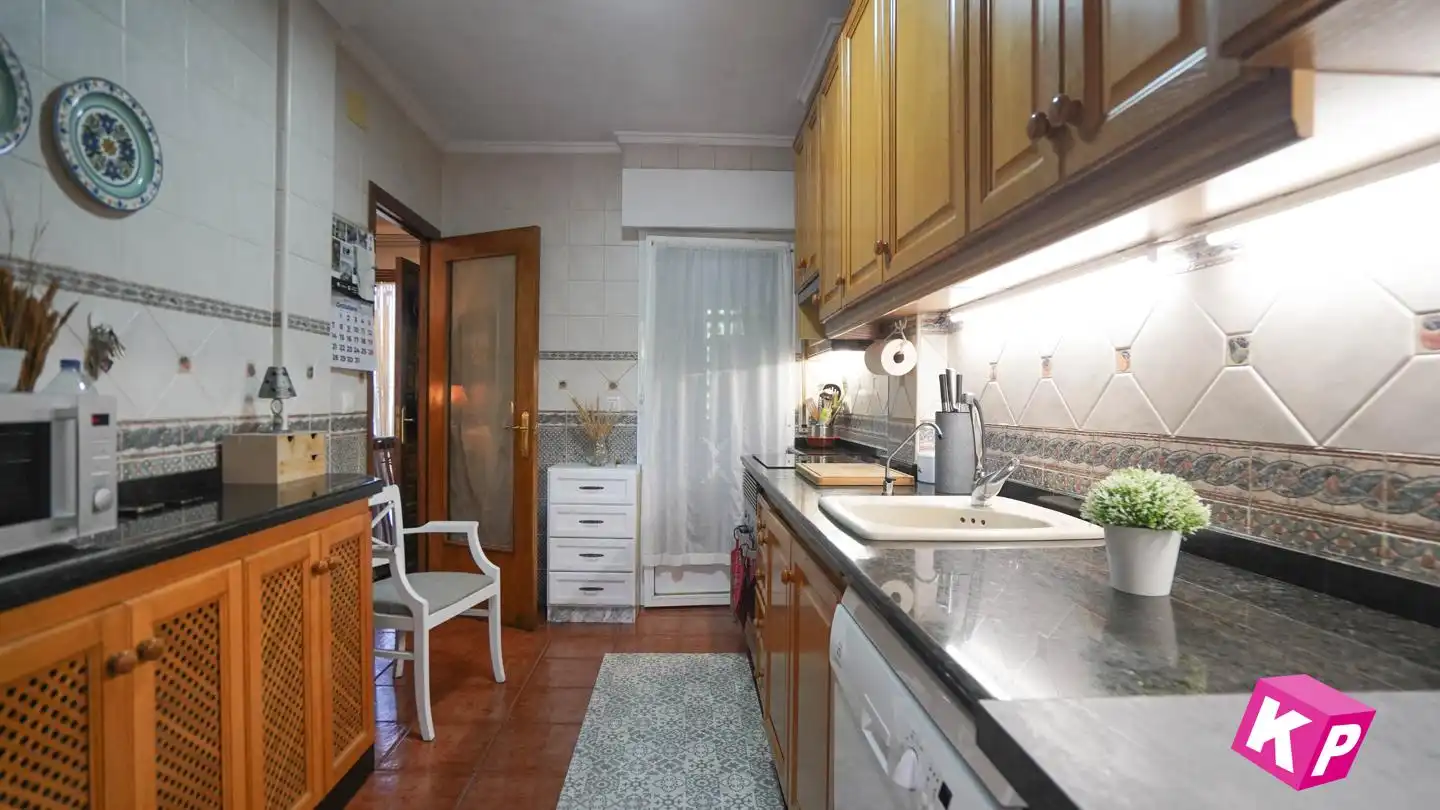 Bungalow con piscina en venta en Calle Logroño, imagen 17
