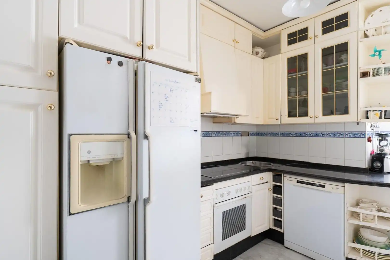 Cocina de Piso en venta en Sevilla con Balcón