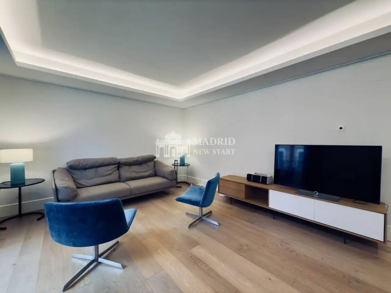 Wohnzimmer von Wohnung zur Miete in Madrid mit Klimaanlage, Heizung und Parkett