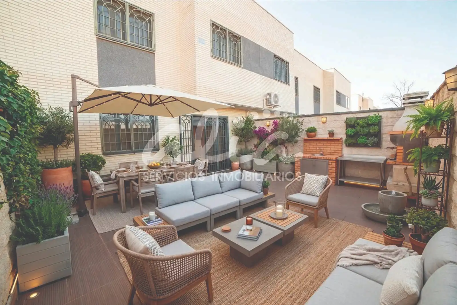 Terraza de Casa adosada en venta en Seseña con Aire acondicionado, Calefacción y Parquet