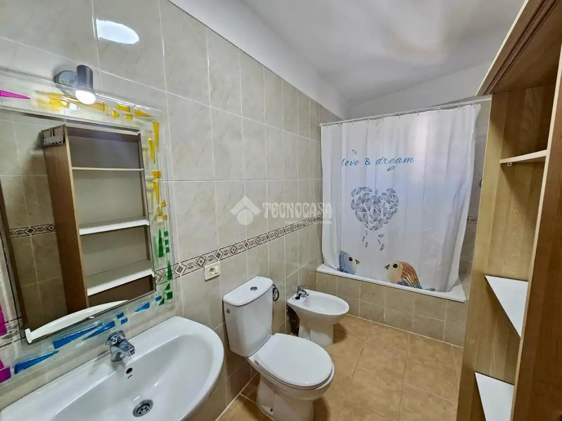 Baño de Piso en venta en Güímar con Balcón