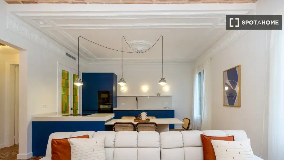 Habitació a Dreta de l'Eixample