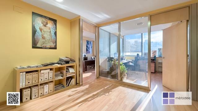 Oficina en Venta en Gran Via de les Corts Catalanes en La Bordeta