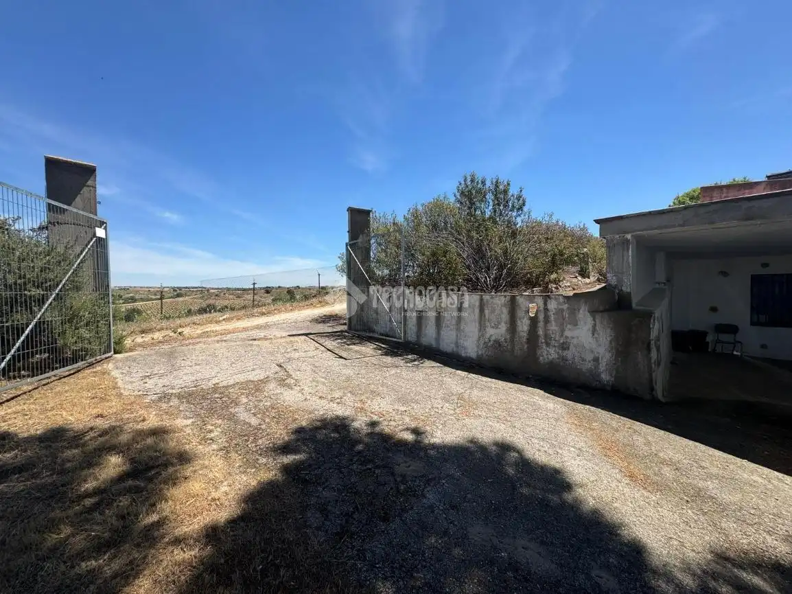 Finca rústica en venta en Navalcarnero con Calefacción