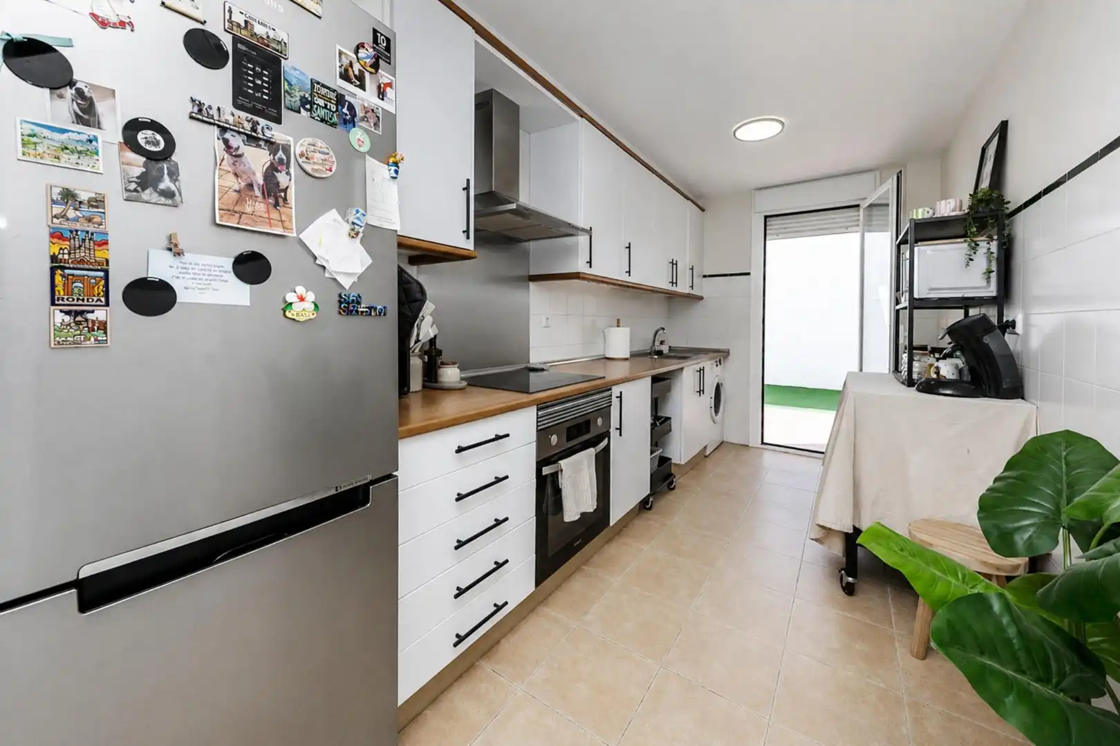Cocina de Casa adosada en venta en Mijas con Jardín privado, Terraza y Trastero
