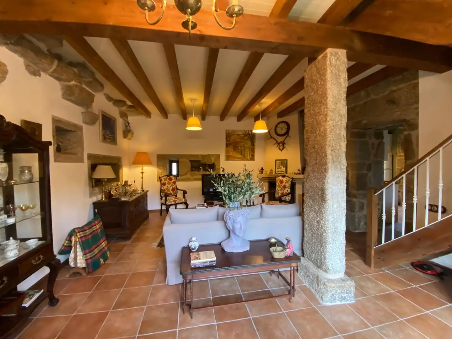 Sala de estar de Casa o chalet en venta en Leiro con Calefacción, Jardín privado y Parquet