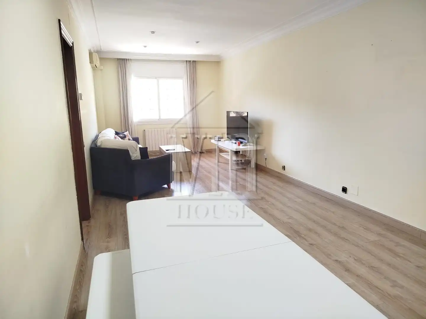 Sala de estar de Piso en venta en Badalona con Aire acondicionado y Amueblado