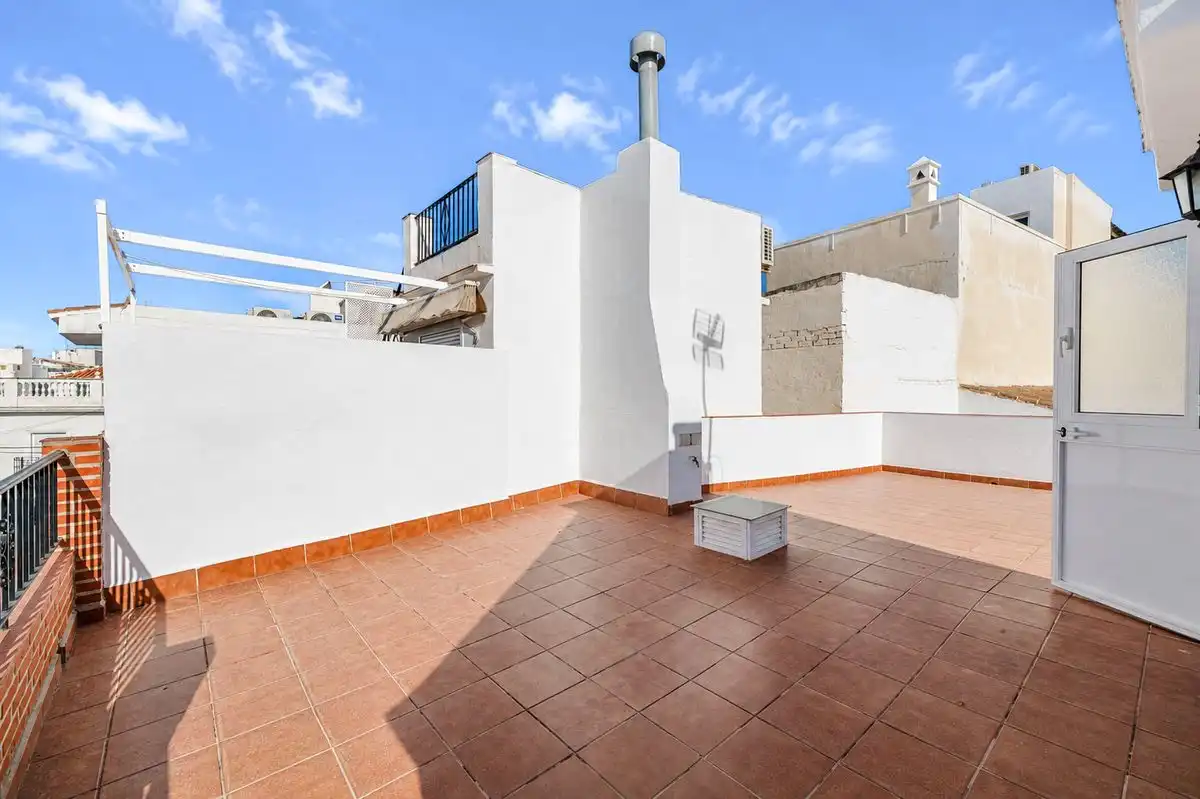 Terrassa de Casa adosada en venda en Nerja amb Calefacció, Terrassa i Balcó