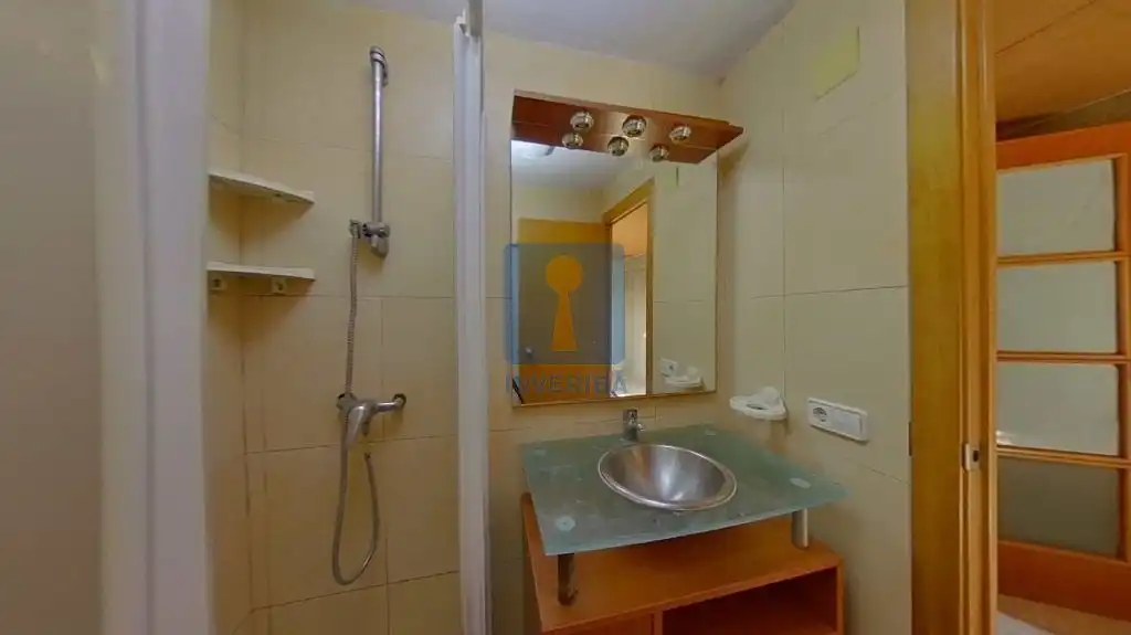Baño de Casa o chalet en venta en Olesa de Montserrat con Terraza, Piscina y Alarma