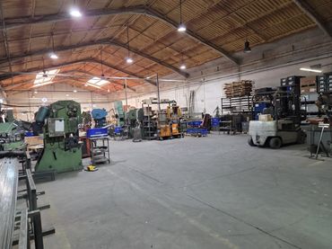 Nave industrial en alquiler en Carrer Bizet 16