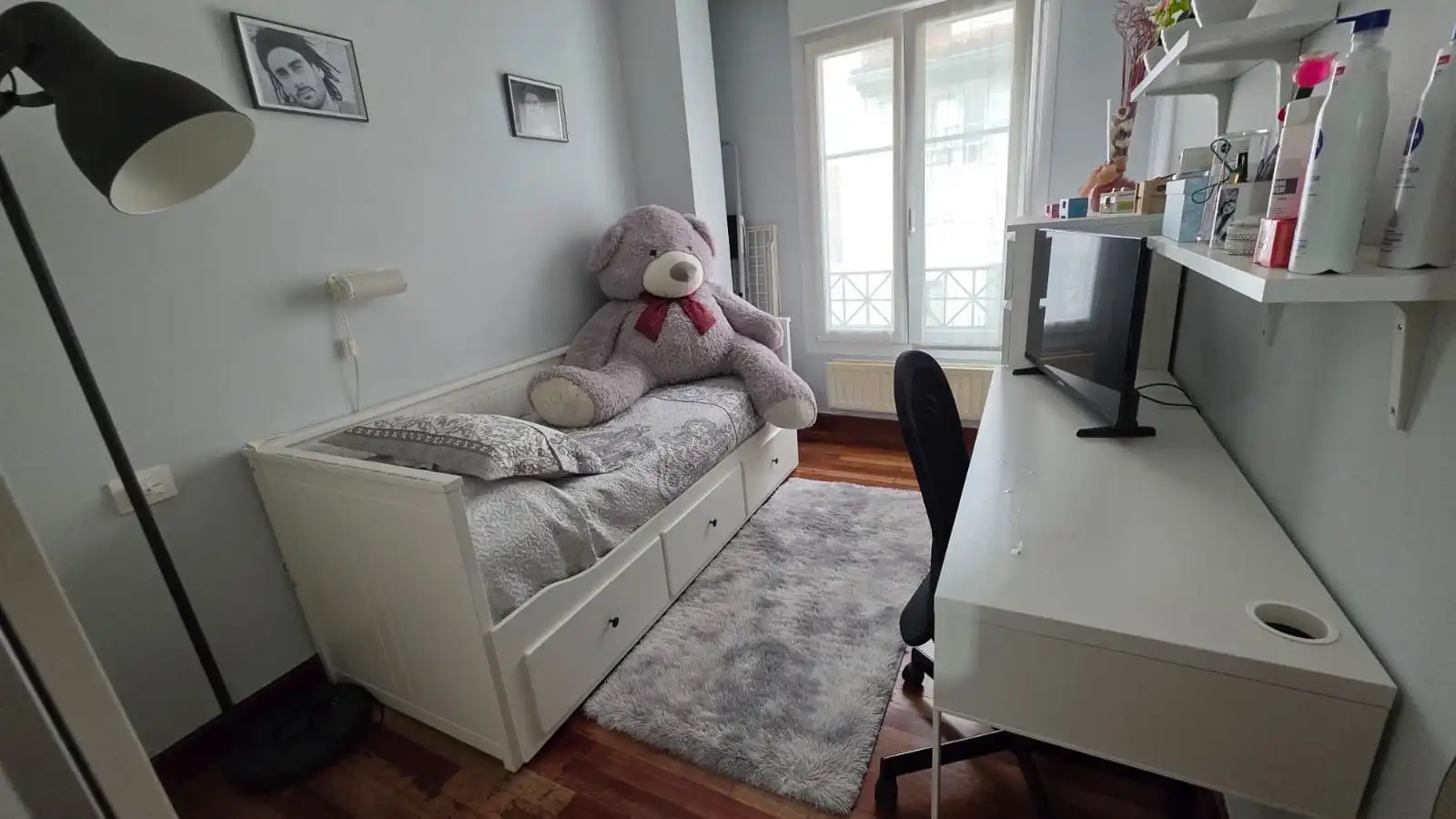 Schlafzimmer von Wohnung zum Verkauf in Castro-Urdiales mit Heizung und Möbliert