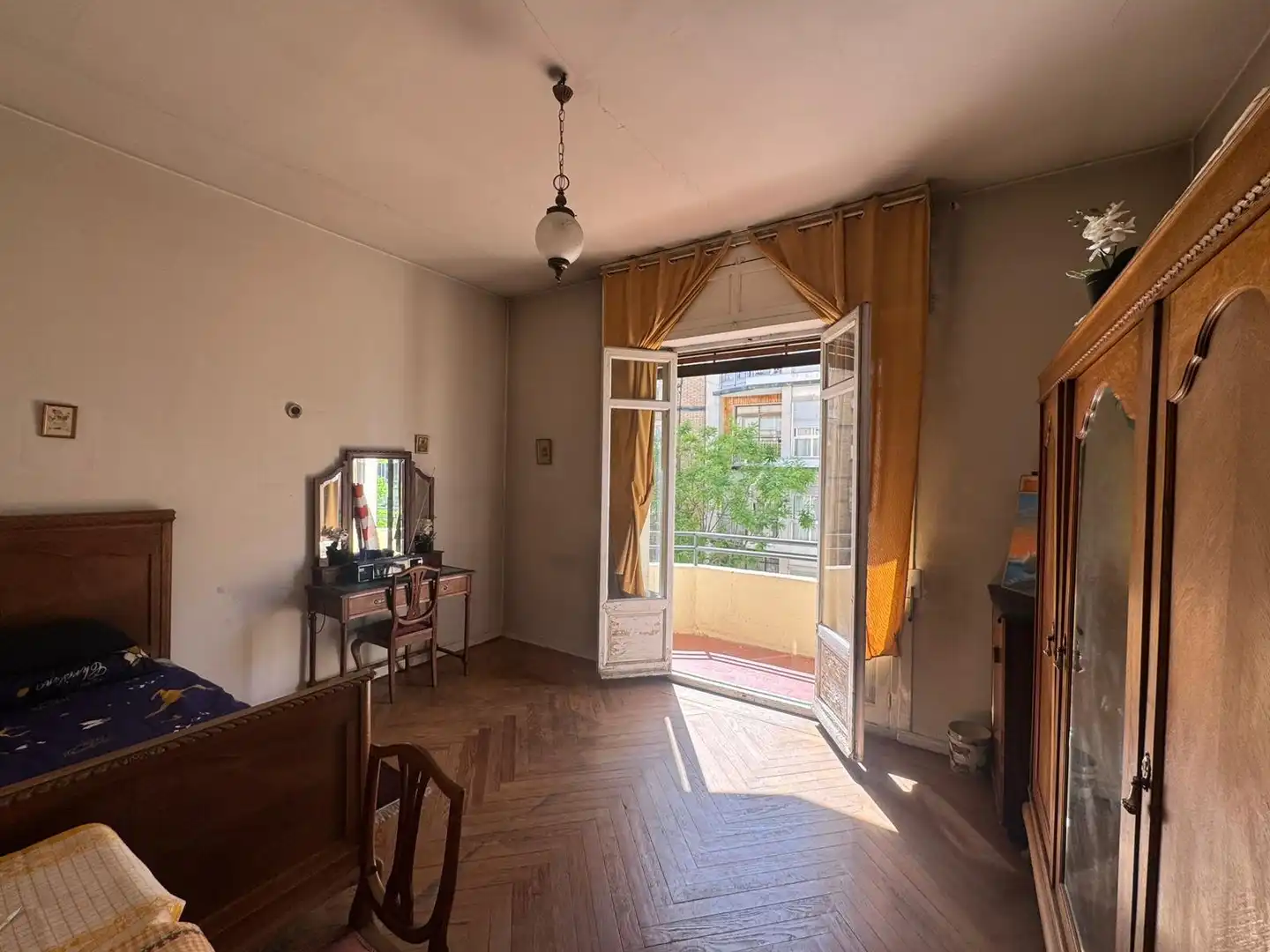 Habitación de Piso en venta en Madrid con Calefacción, Parquet y Trastero