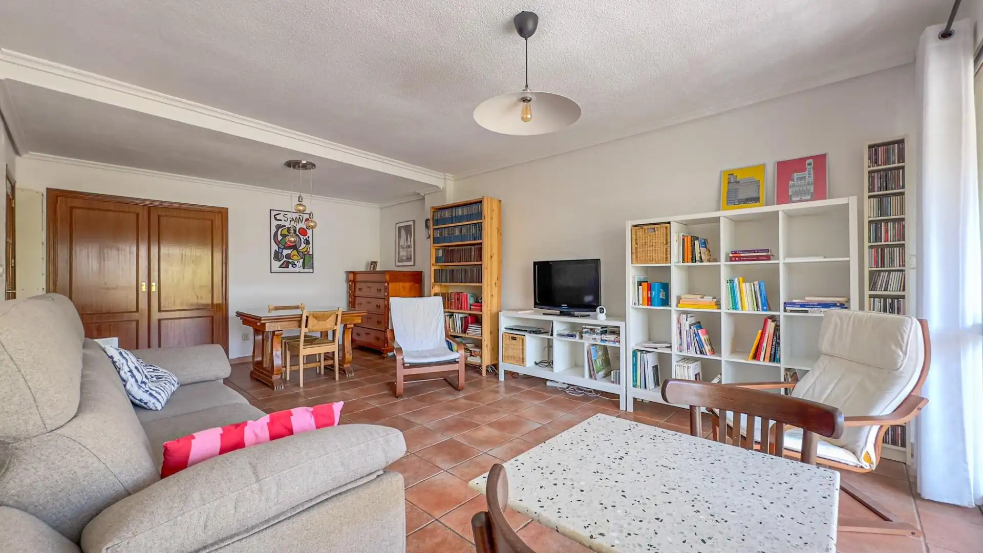 Piso en venta en Avenida del Aeropuerto, Vista Alegre - Parque Cruz Conde