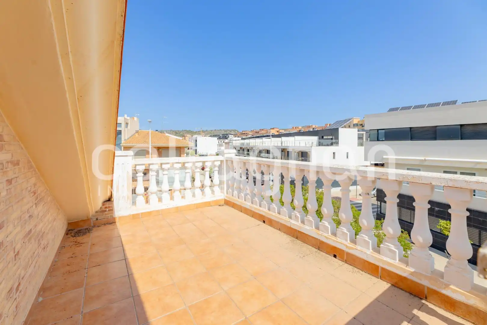 Terrassa de Casa o xalet en venda en Sagunto / Sagunt amb Calefacció, Jardí privat i Terrassa