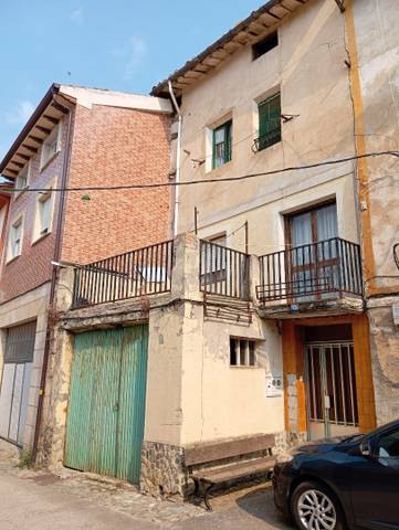 Casa-chalet en Venta en Calle de las Huertas en Cerezo de Río Tirón