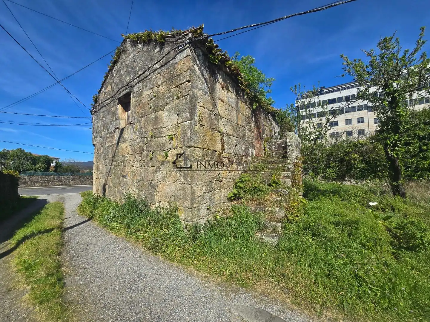 Vista exterior de Casa o xalet en venda en Pontevedra Capital  amb Jardí privat