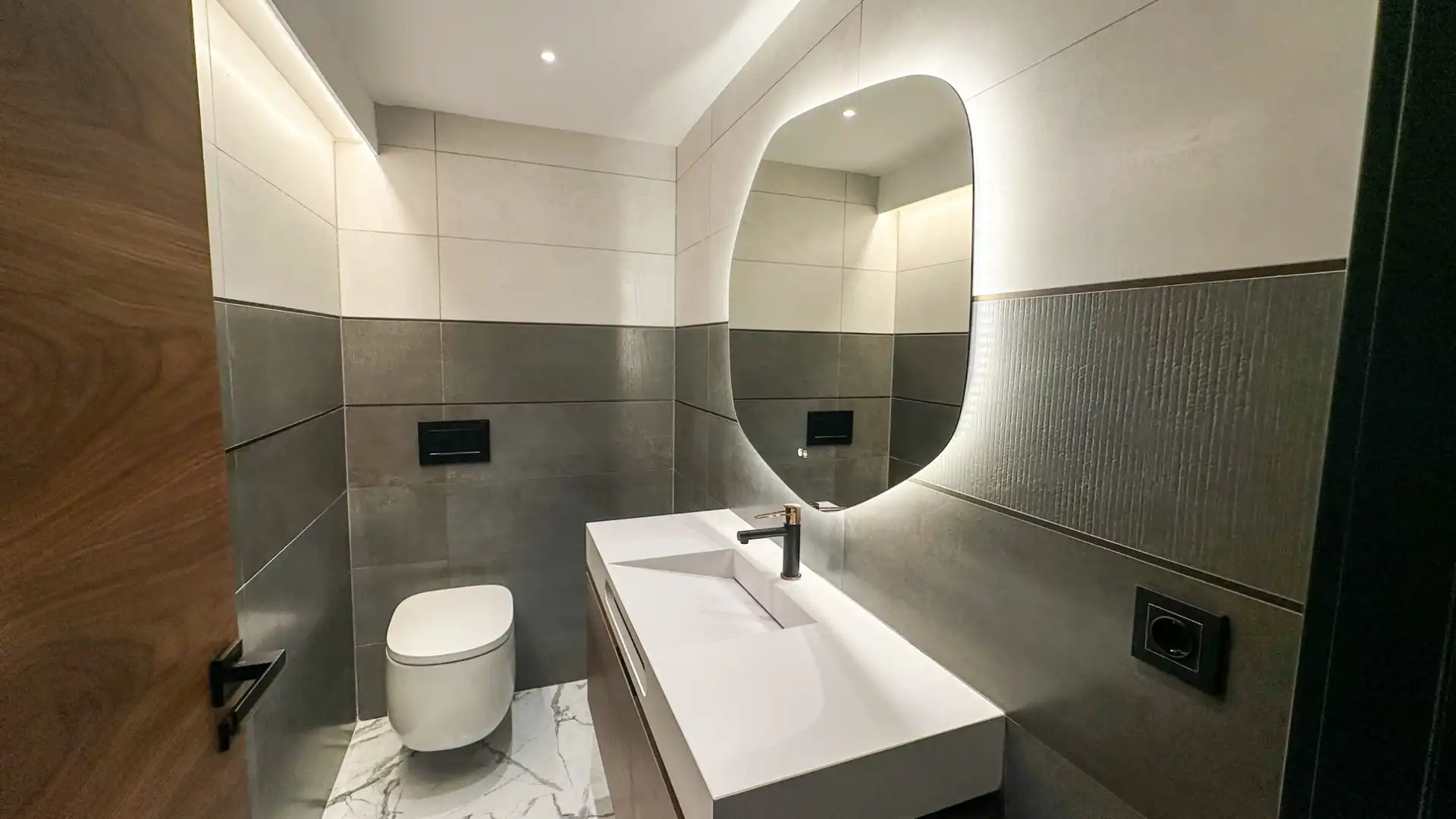 Bathroom of Houses for sale in Orihuela  with Air Conditioner, Swimming Pool and Oven