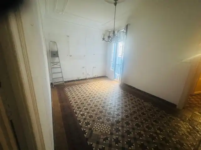 Flat for rent in Carrer dels Tallers, El Raval