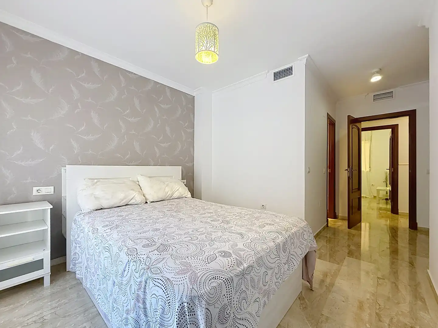 Flat with pool to rent in Calle del Jalón, imagen 15
