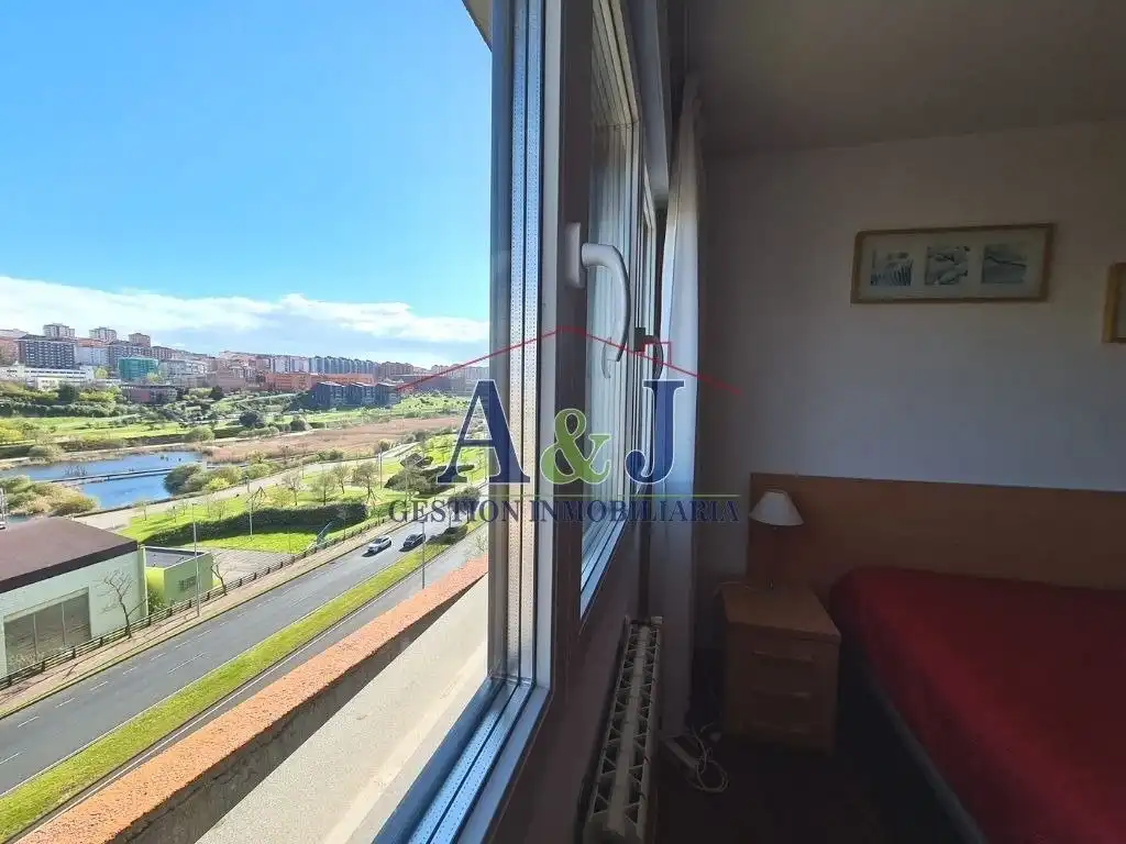 Wohnung zur Miete in Calle Alfonsina Storni, La Pereda