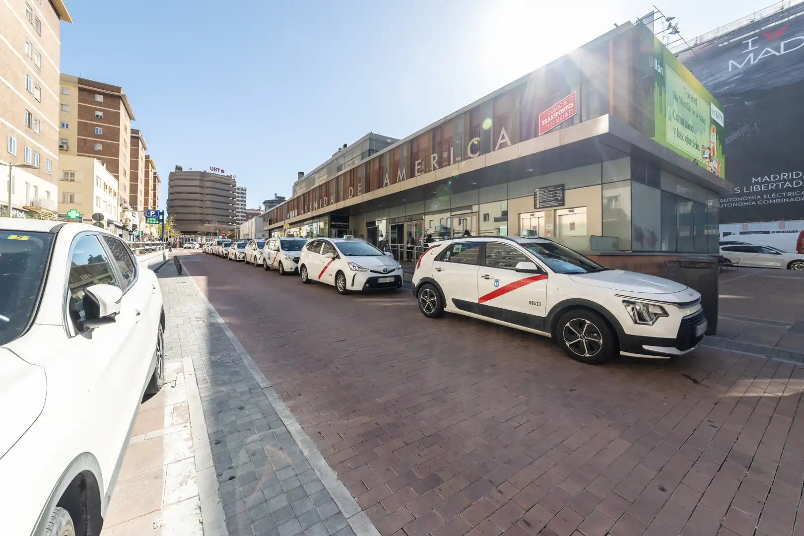 Parking de Piso en venta en Madrid con Aire acondicionado, Calefacción y Jardín privado