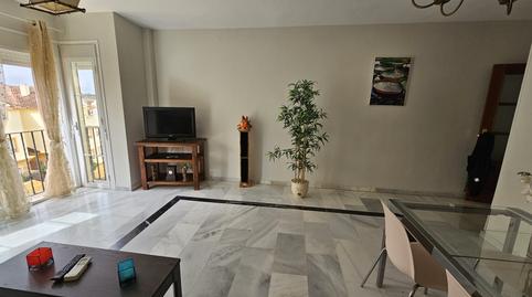 Foto 2 de Pis de lloguer a Coín, Málaga