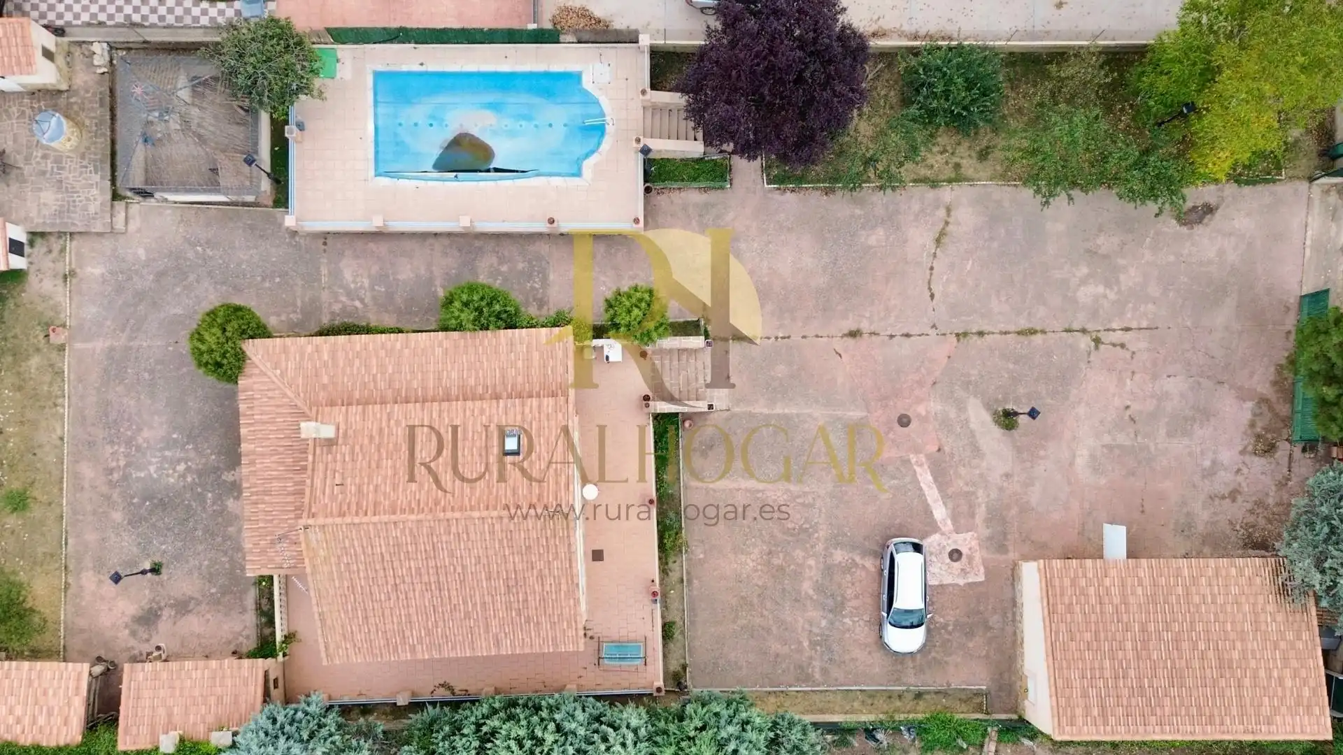 Exterior view of Houses for sale in Molina de Aragón  with Private garden, Parquet flooring and Storage room