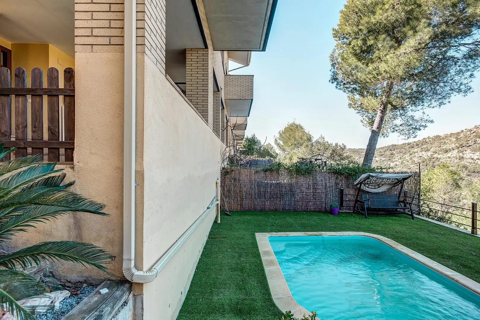 Piscina de Casa o chalet en venta en La Pobla de Claramunt con Aire acondicionado, Calefacción y Jardín privado