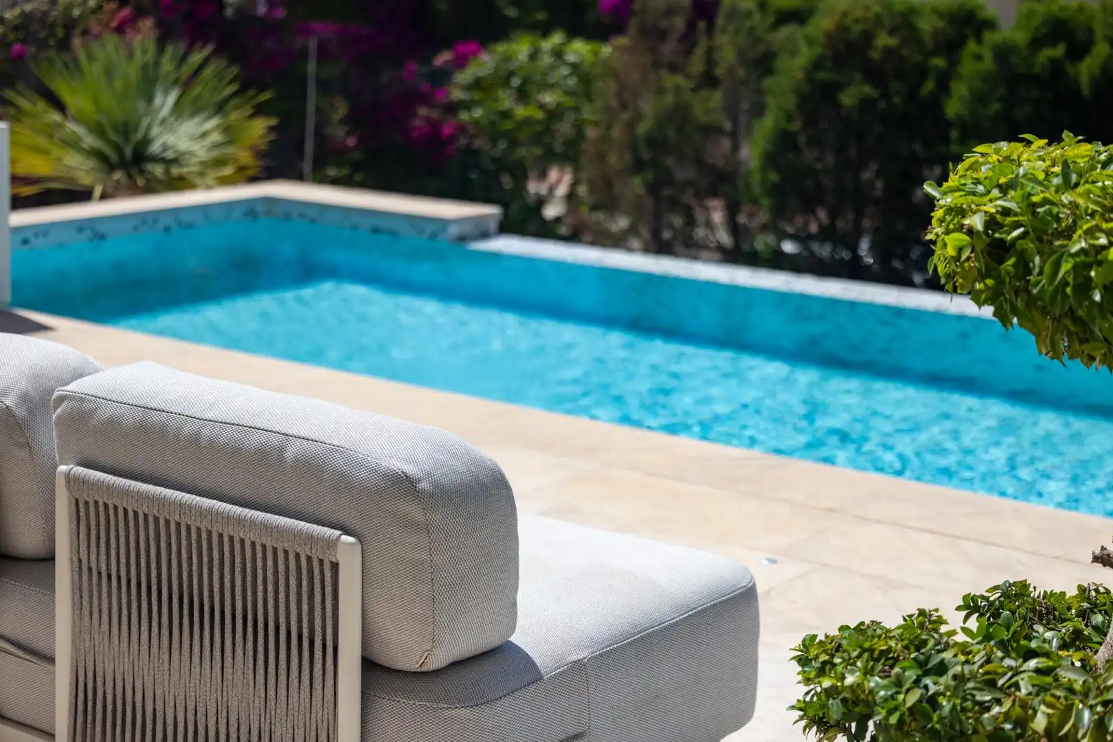Swimming pool of Houses for sale in Jávea / Xàbia  with Air Conditioner, Heating and Private garden