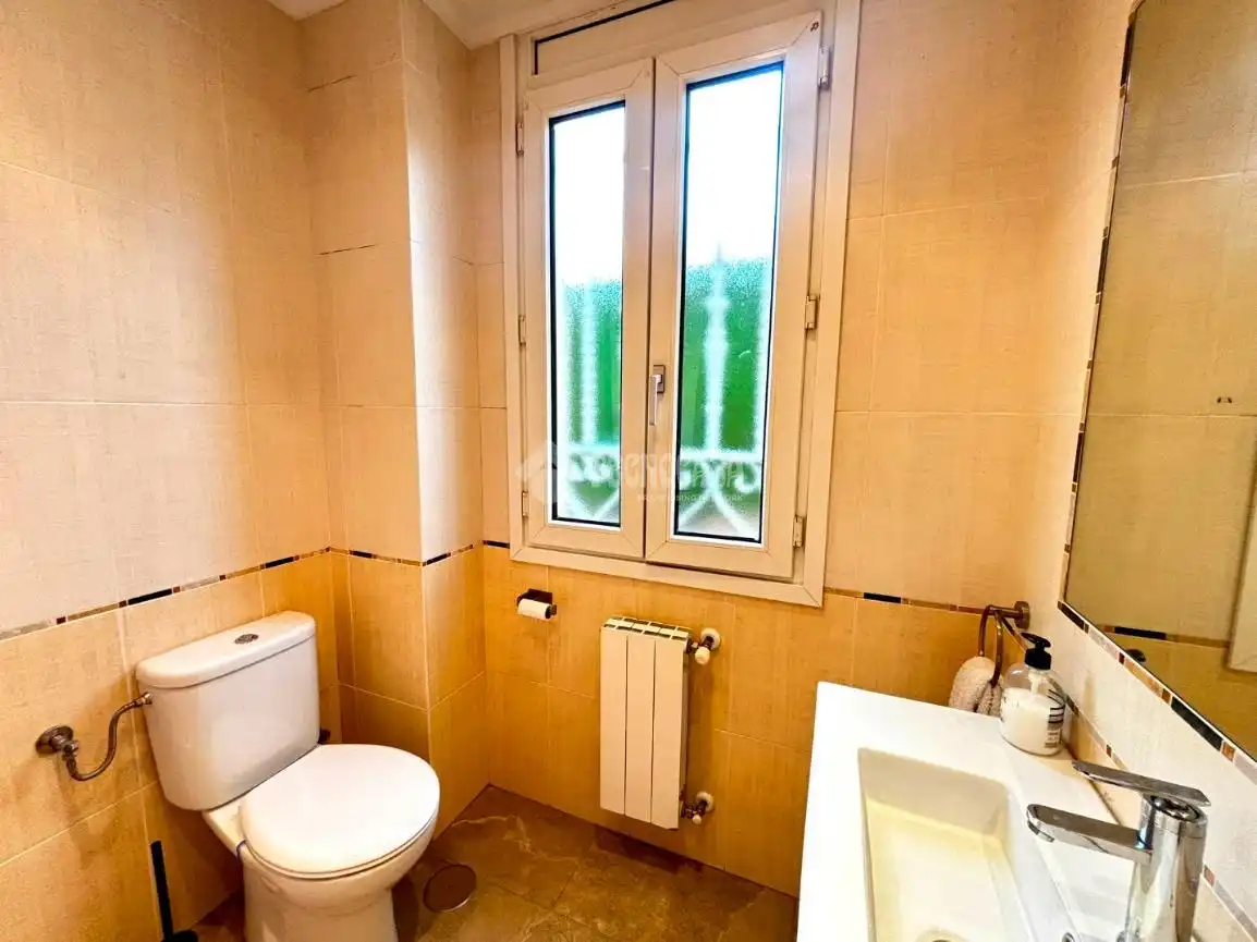 Bathroom of Detached homes for sale in Camargo  with Private garden