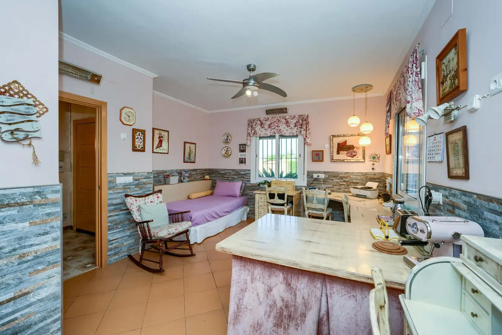 Kitchen of Houses for sale in Palomares del Río  with Air Conditioner, Heating and Private garden