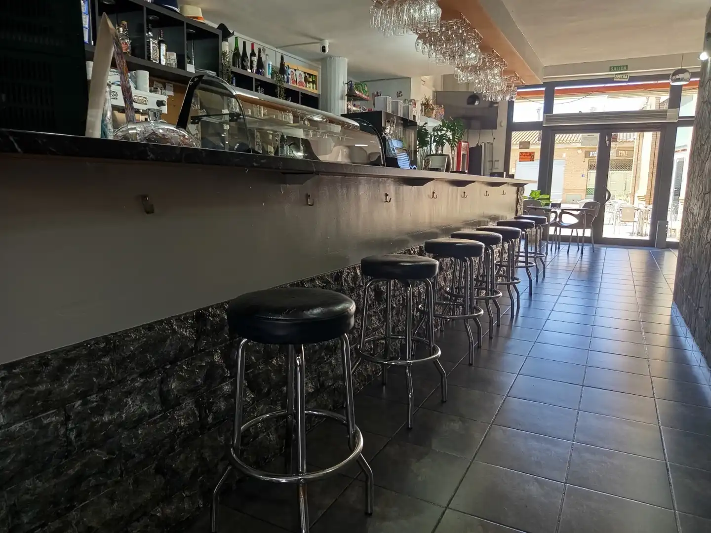 Business premises for transfer in Miami Platja, imagen 15