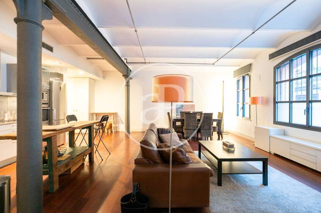 Loft en Venta en Passatge de Mas de Roda en El Poblenou