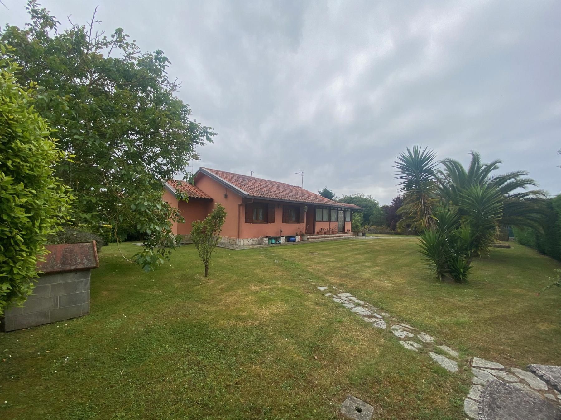 Garden of House or chalet for sale in Gijón   with Heating and Terrace