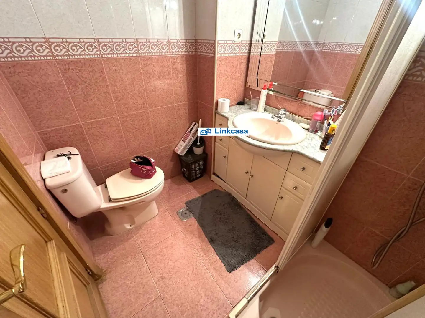 Bathroom of Flat for sale in Madrid  with Balcony