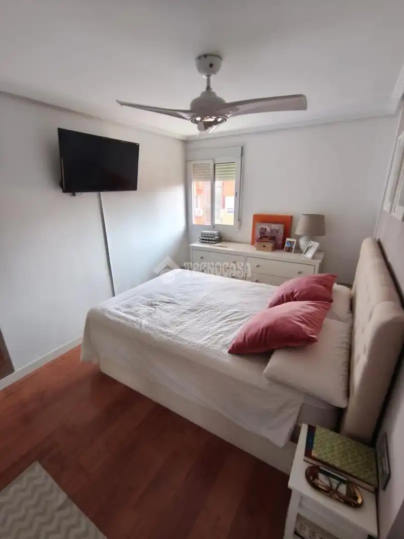 Habitación de Piso en venta en Huelva con Aire acondicionado y Balcón