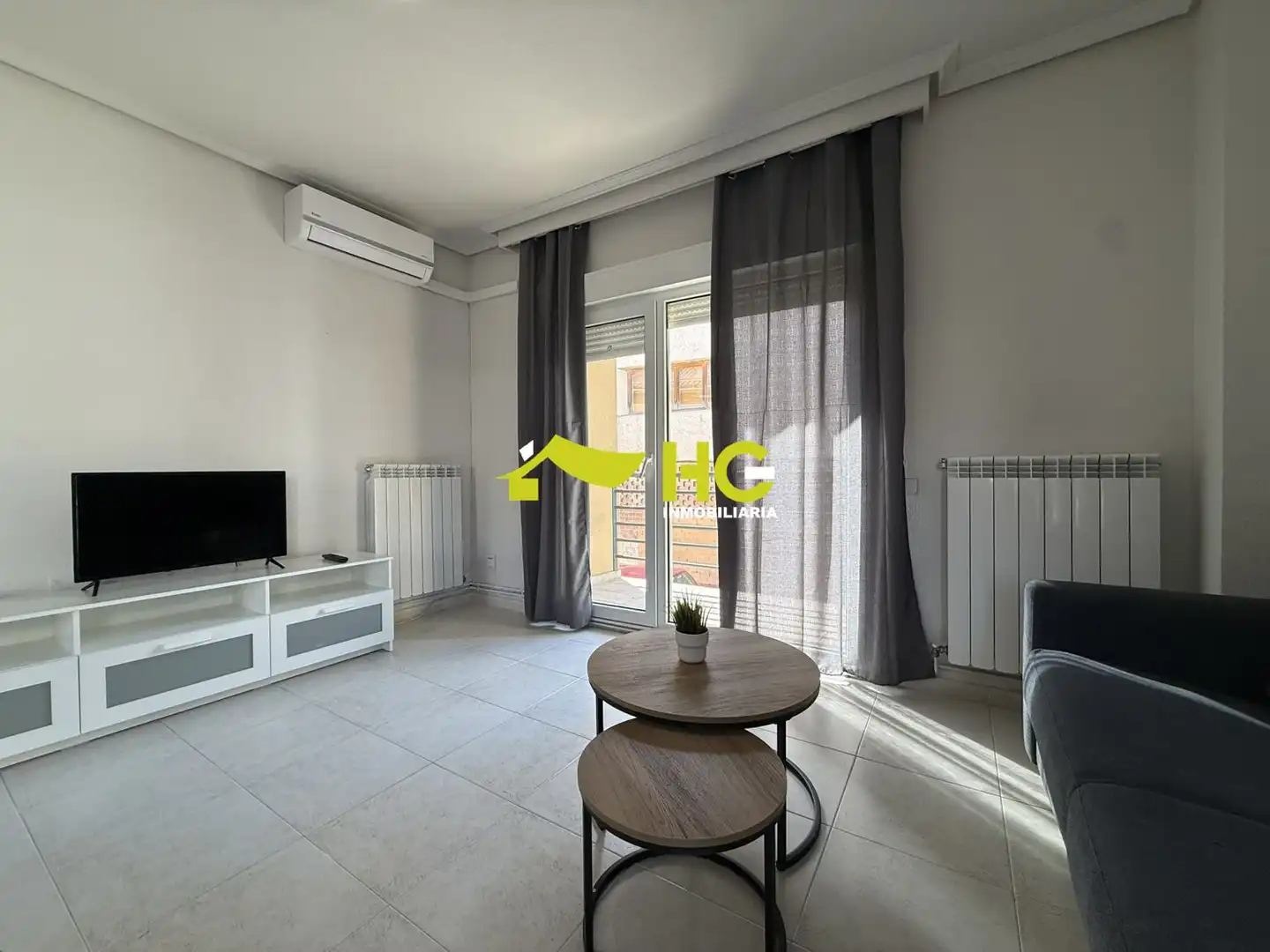 Sala de estar de Dúplex de alquiler en Villaviciosa de Odón con Aire acondicionado, Calefacción y Terraza