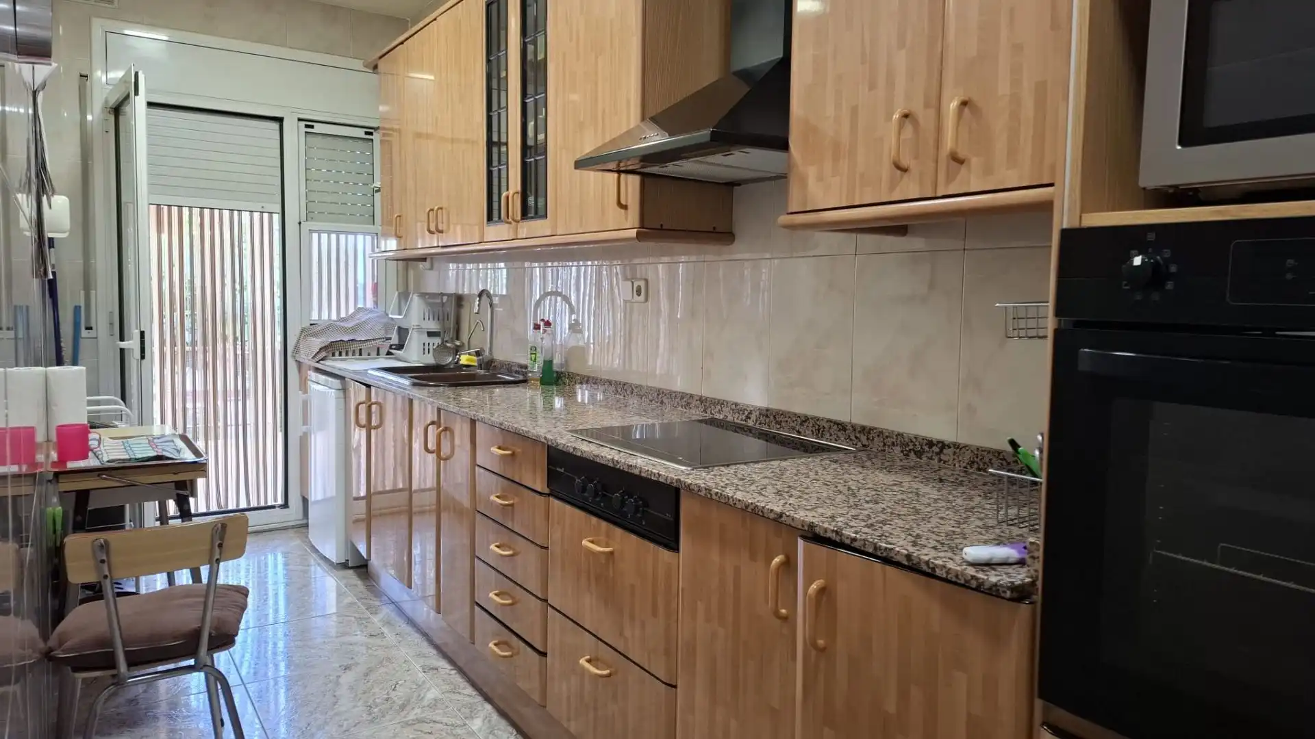 Cuina de Finca rústica en venda en Vallirana amb Calefacció i Terrassa