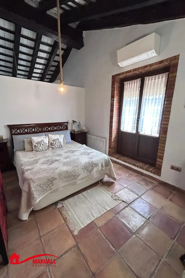 Dormitori de Casa o xalet en venda en Alboraya amb Aire condicionat, Calefacció i Jardí privat