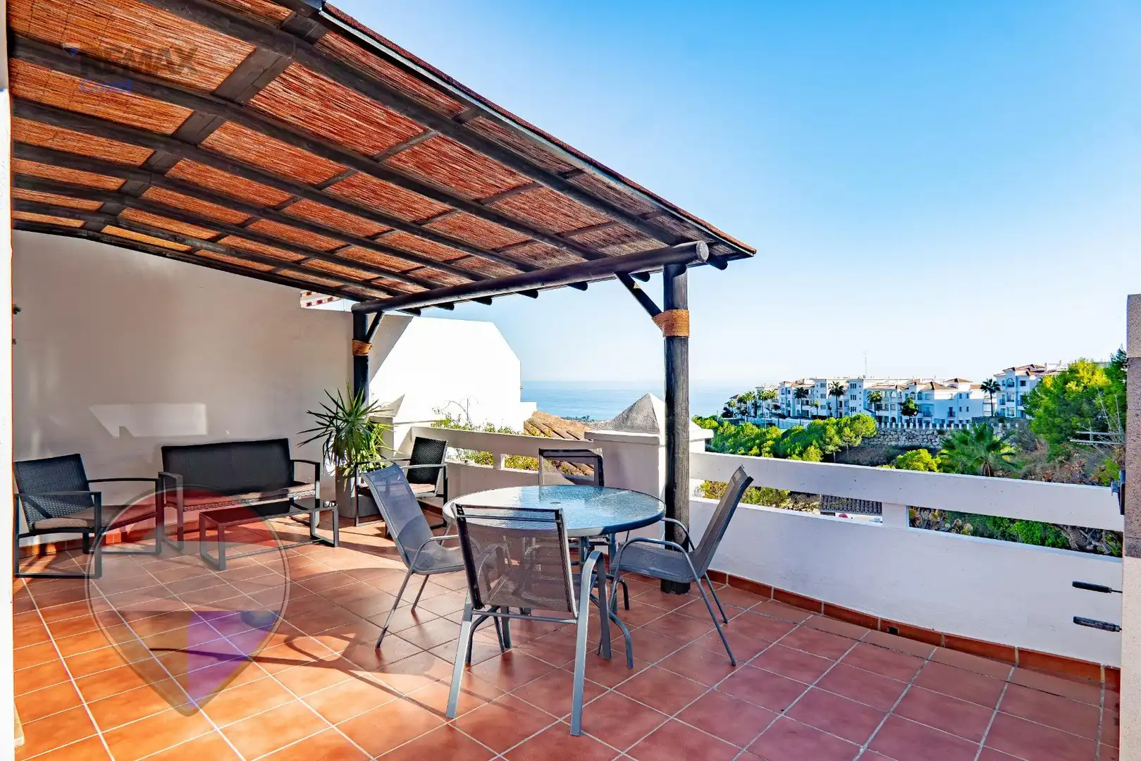 Apartment with pool for sale in GARCES