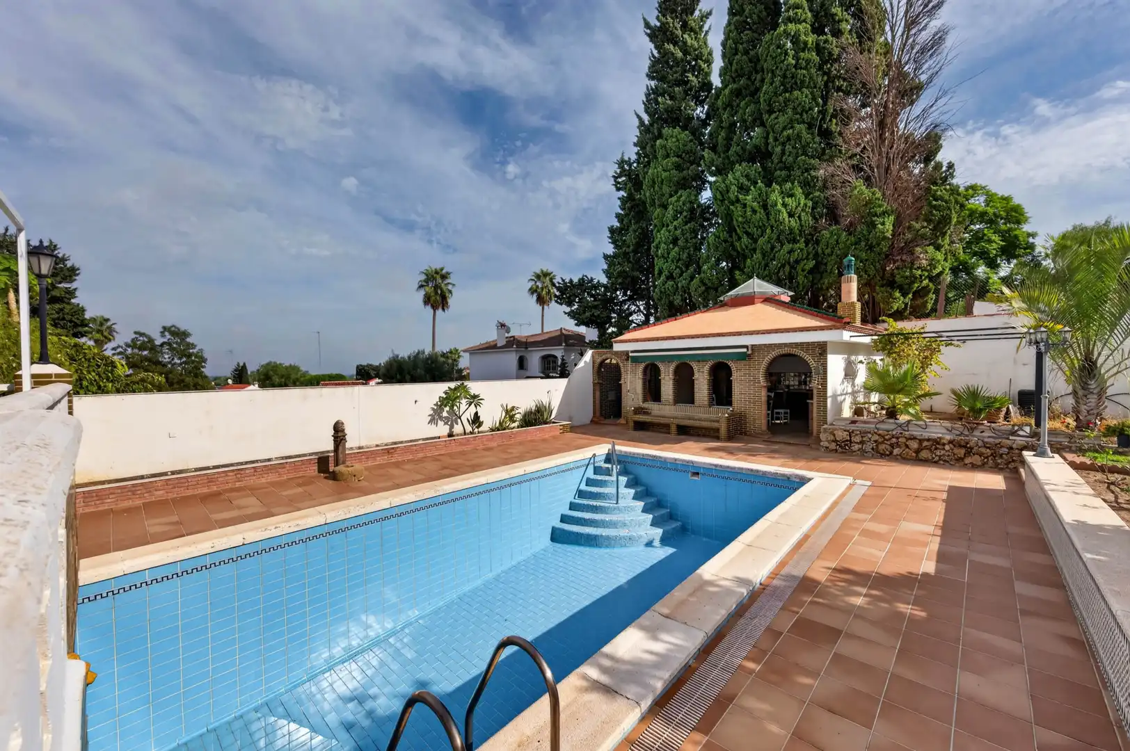 Piscina de Casa o xalet en venda en Churriana