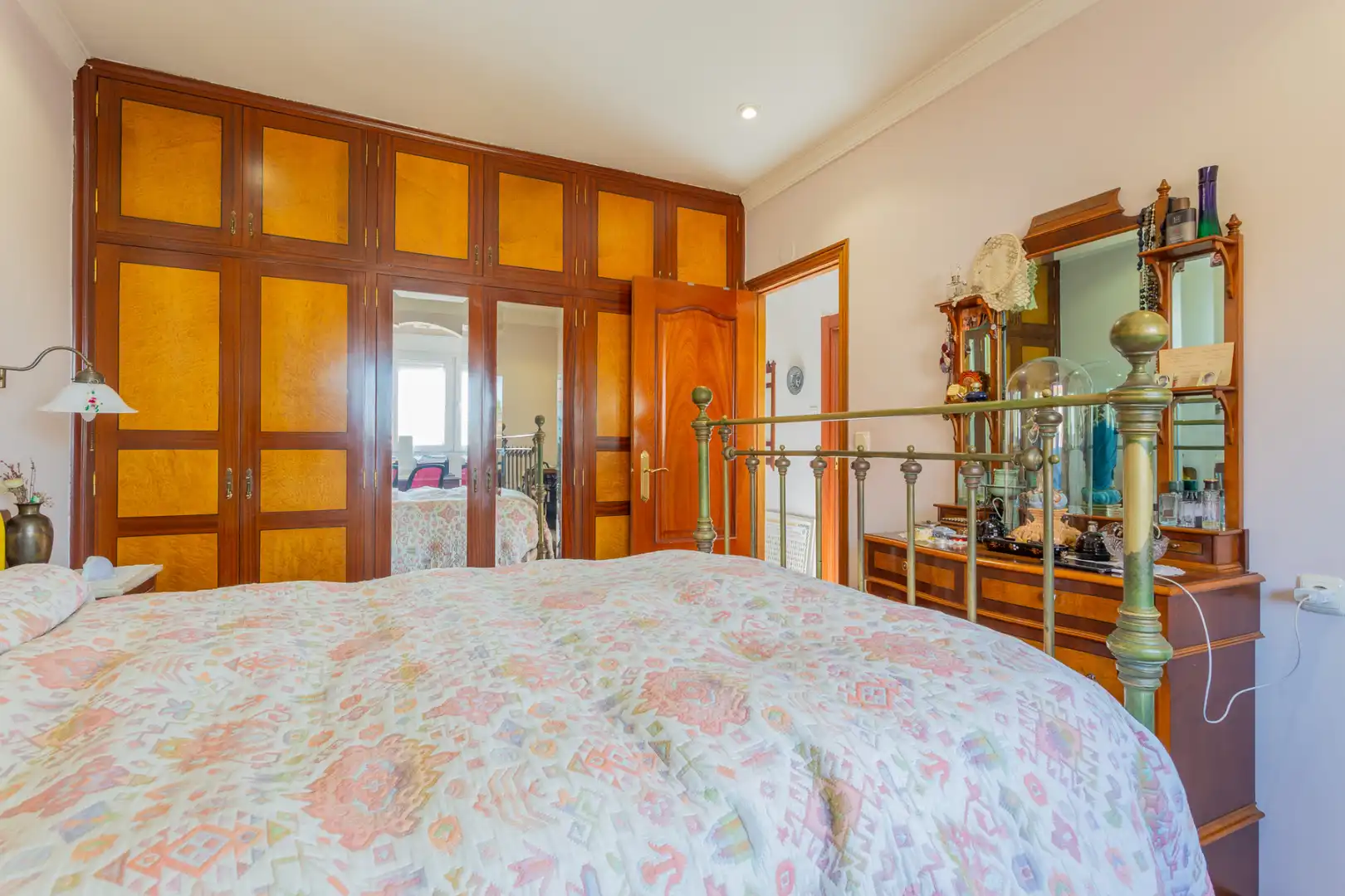 Dormitori de Casa o xalet en venda en Peligros amb Aire condicionat, Calefacció i Terrassa