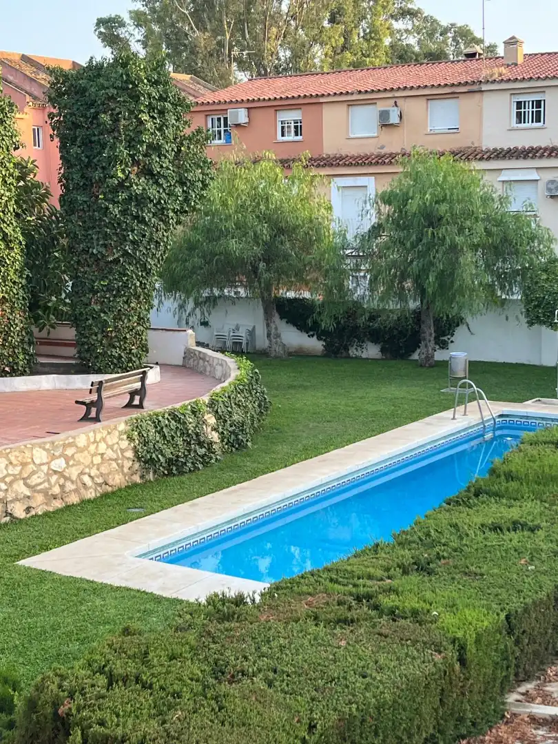 Piscina de Pis de lloguer en Málaga amb Terrassa, Moblat i Forn