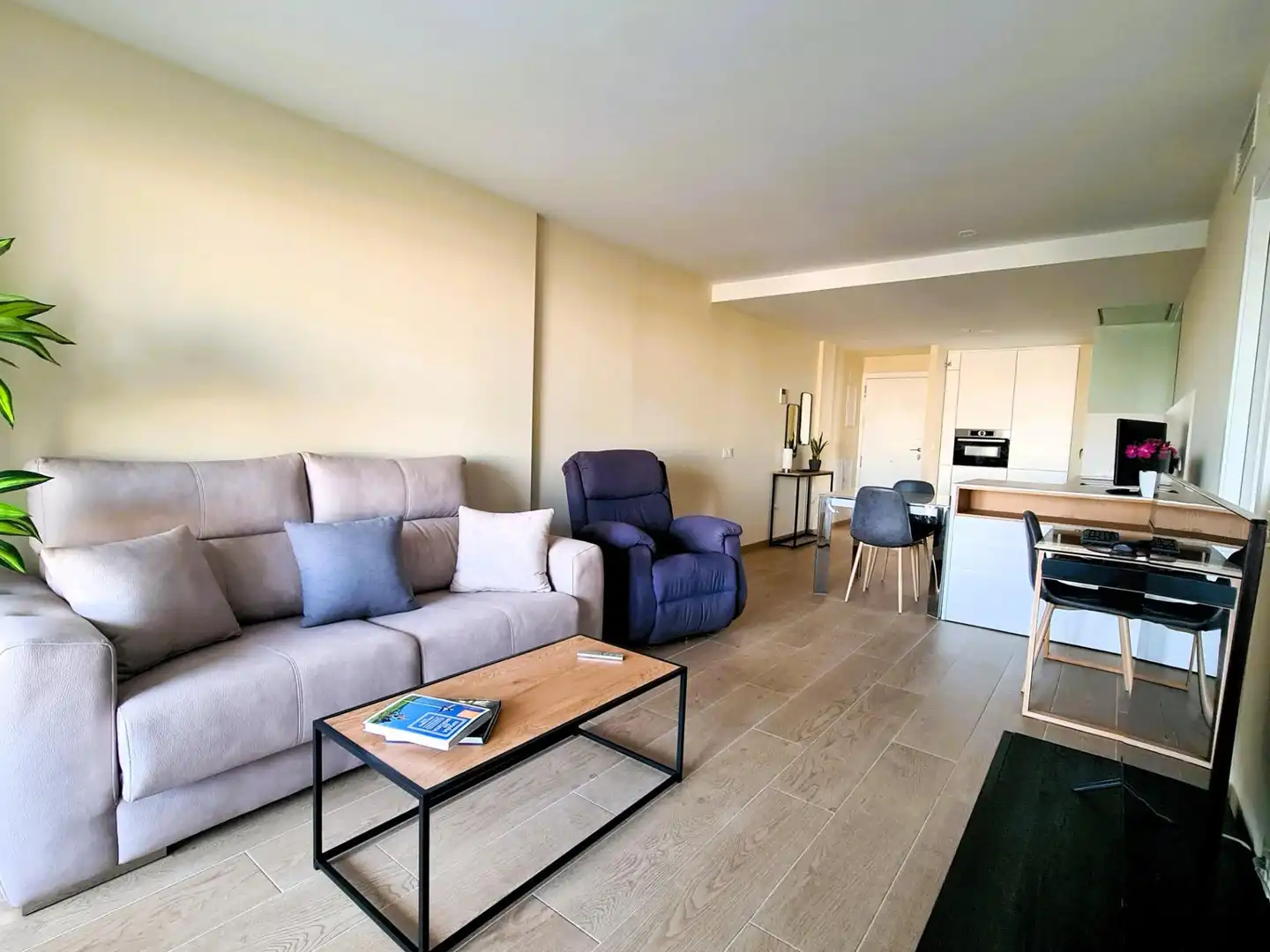 Wohnung mit Pool zum Verkauf in Caballero Bonald - San José Obrero - Guadalcacín, imagen 3