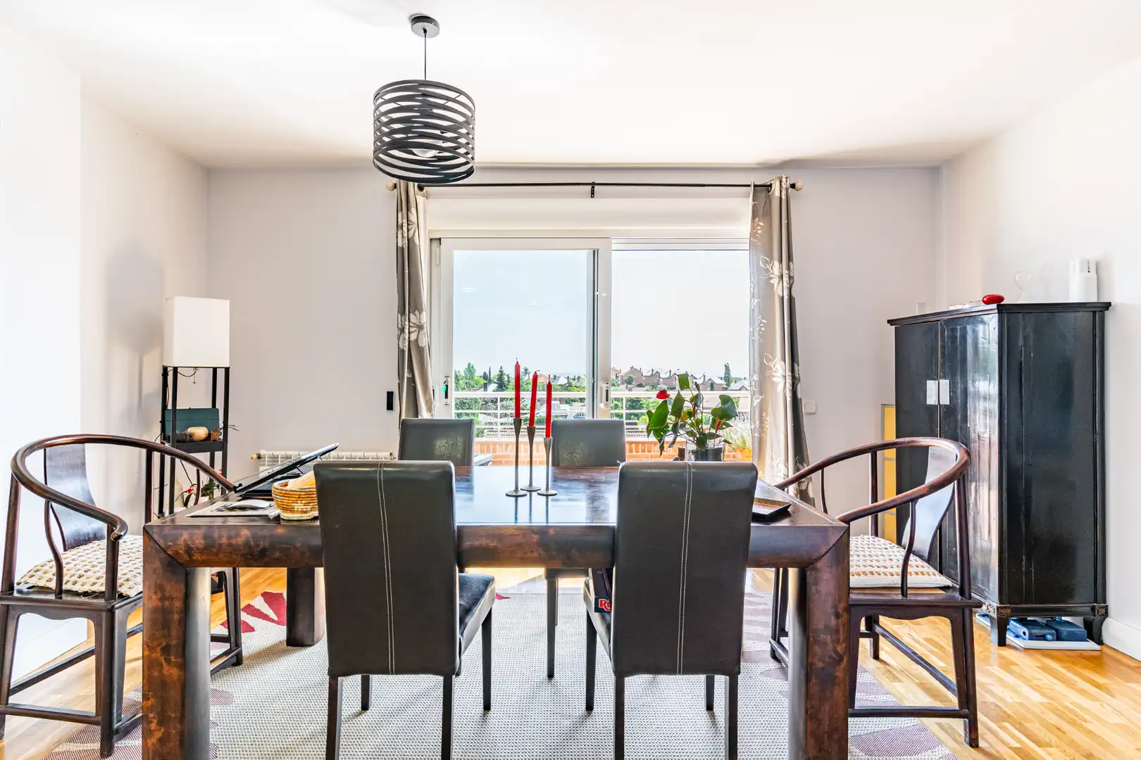 Comedor de Casa adosada en venta en Torrelodones con Calefacción, Jardín privado y Piscina