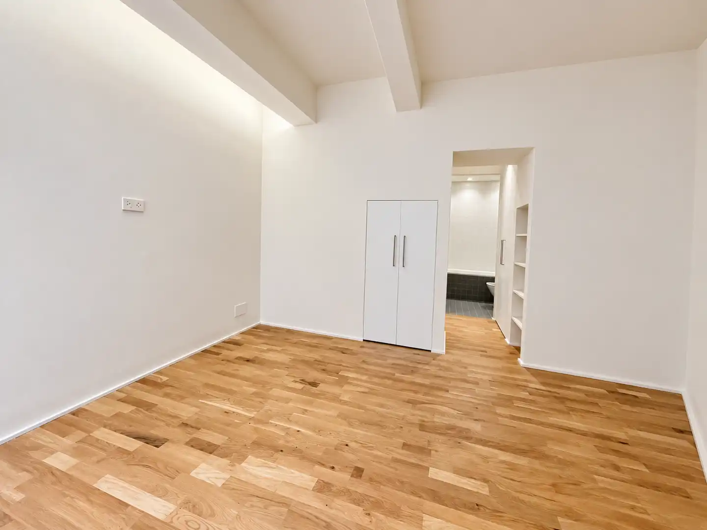 Maisonette zum Verkauf in Barcelona mit Heizung und Terrasse